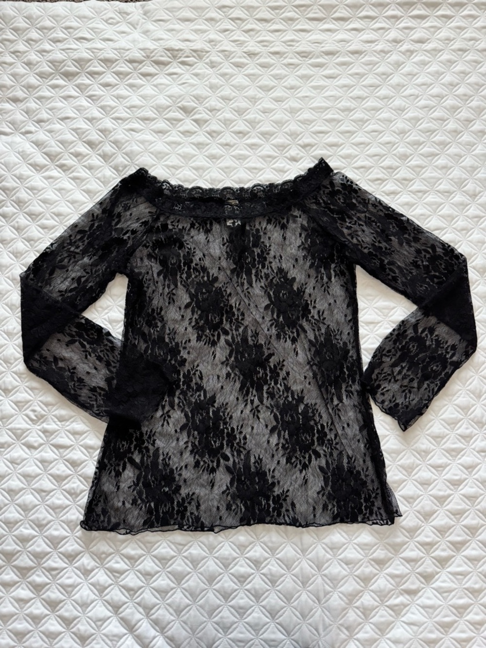 Kiwi Black Floral Lace Off-Shoulder Blouse Size L